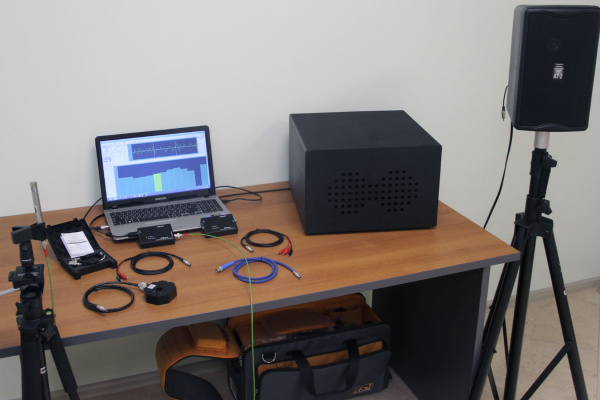 Комплекс оценки эффективности защиты речевой информации от утечки КБ "ЭЛАКС" «СМАРТ» на базе СКМ-23 (комплектация "Б") (комплект "Базовый") купить по низкой цене | МАКСПРОФИТ