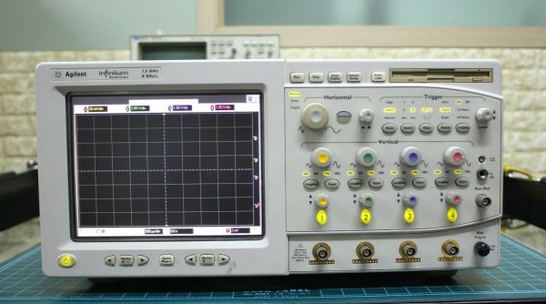 Цифровой осциллограф Agilent 54845B (демонстрационный) купить по низкой цене | МАКСПРОФИТ